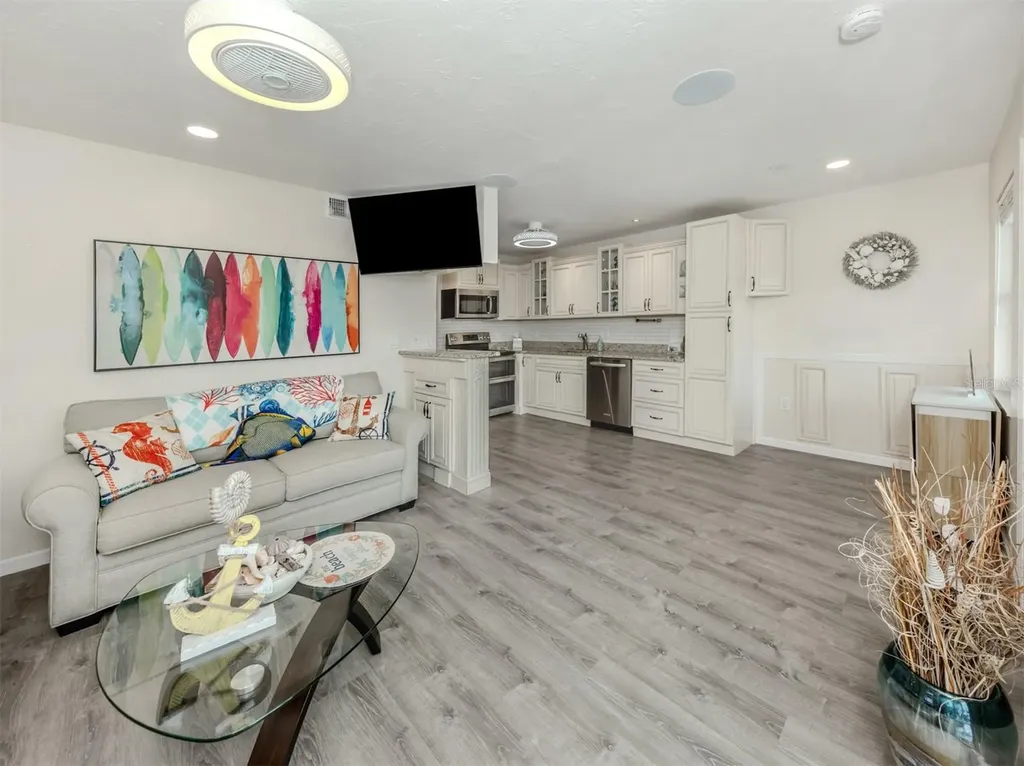 1001 Inlet Circle Venice FL 34285