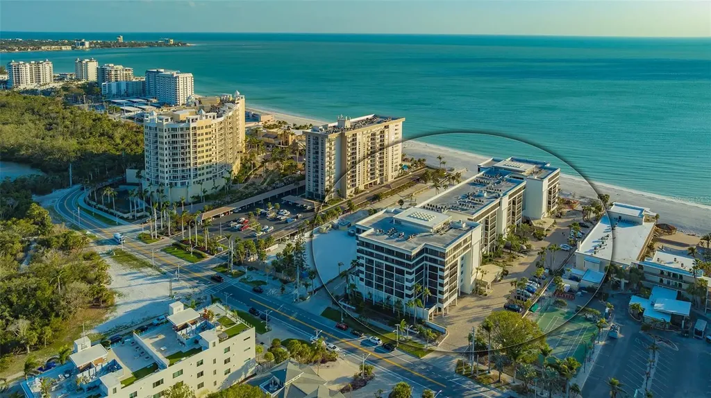 1104 Benjamin Franklin Drive Sarasota FL 34236