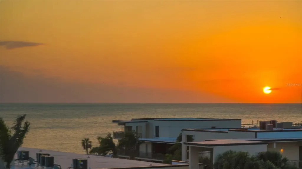 1104 Benjamin Franklin Drive Sarasota FL 34236