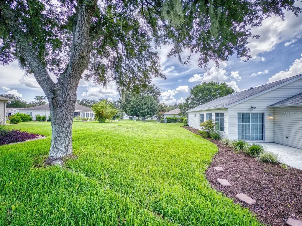 13729 SE 89th Avenue Summerfield FL 34491