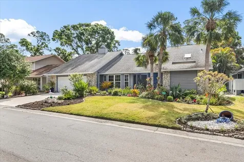 811 Hammockwood Court Sarasota FL 34232