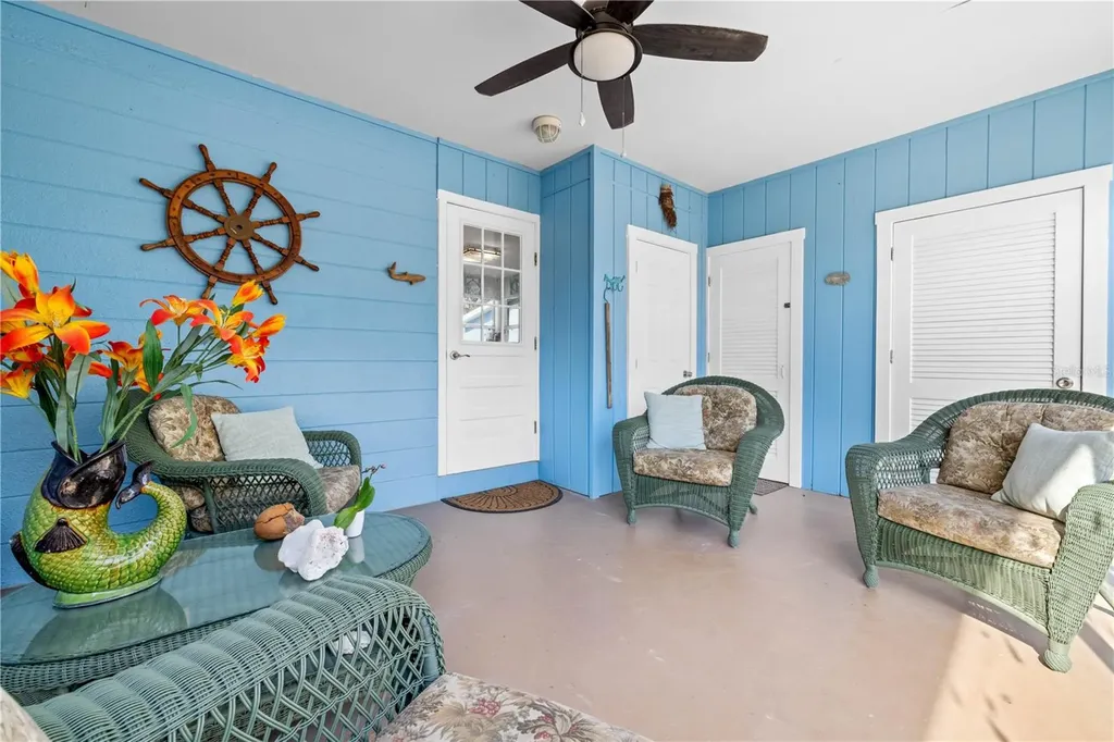 7035 Duke Street Englewood FL 34224