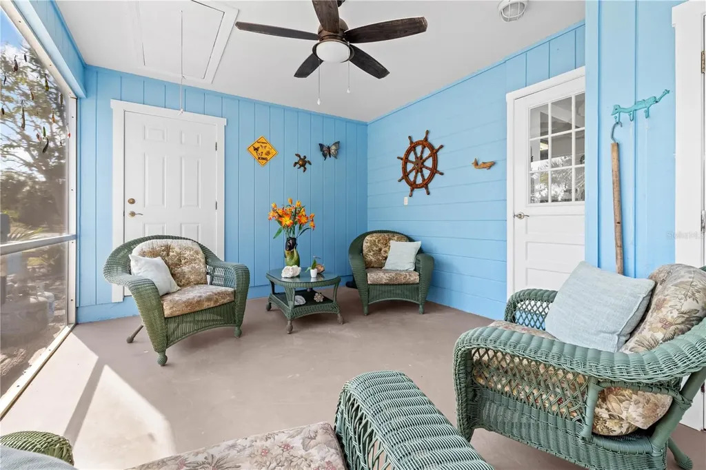 7035 Duke Street Englewood FL 34224