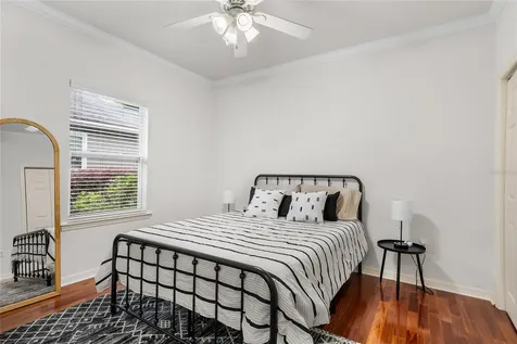13236 SW 4th Place Newberry FL 32669