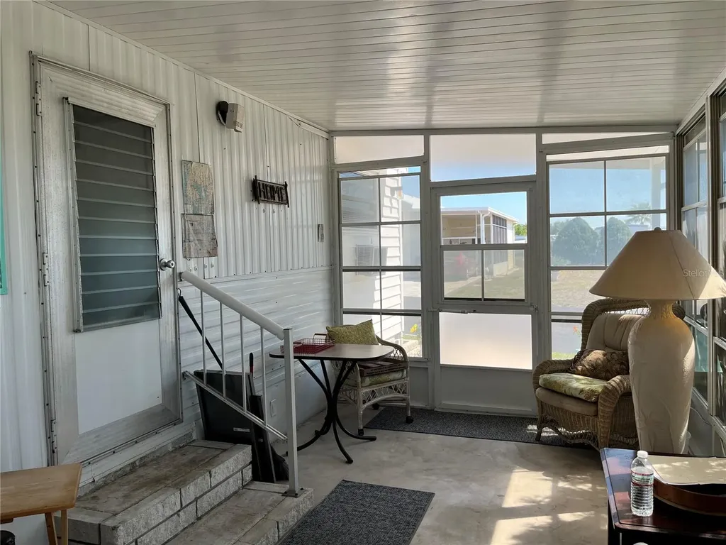 7254 Mount Fairfield Road NE St Petersburg FL 33702