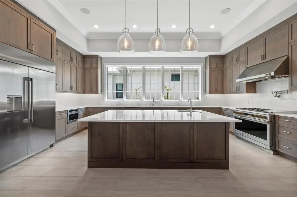 9241 Starry Night Avenue Sarasota FL 34241