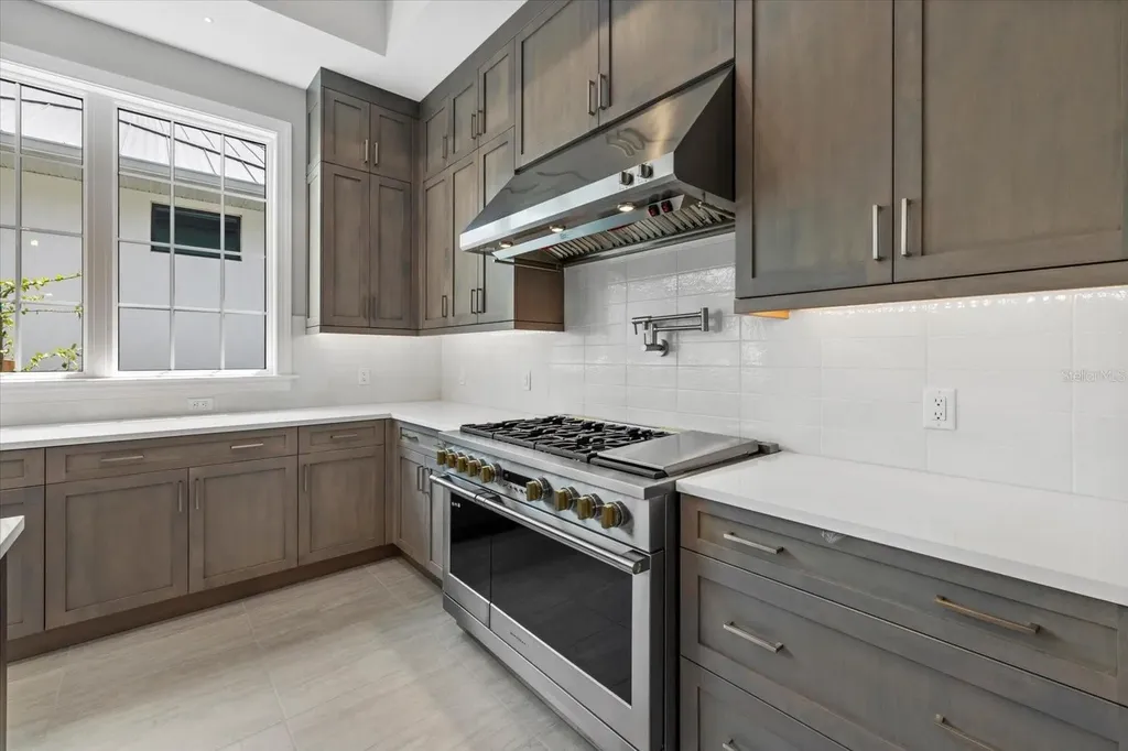 9241 Starry Night Avenue Sarasota FL 34241