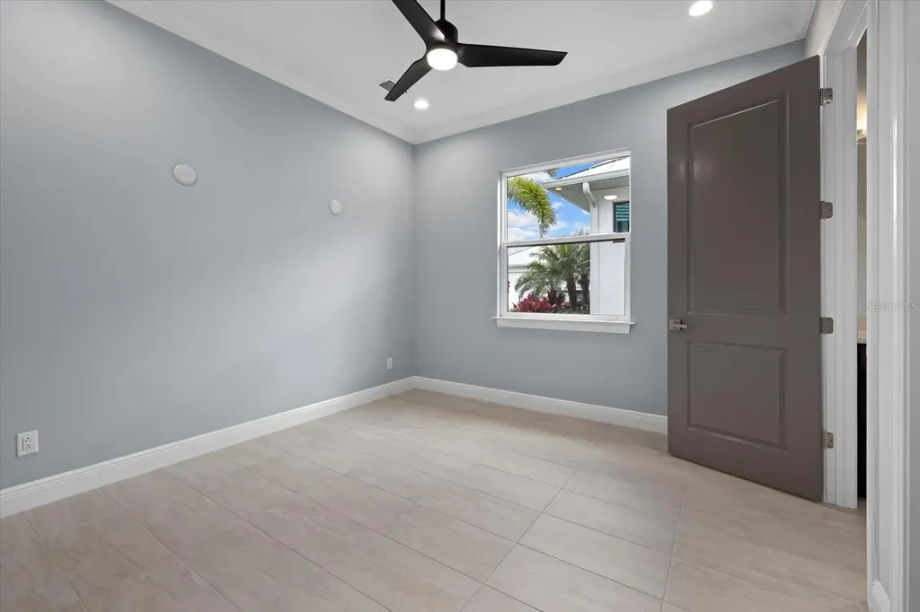 9241 Starry Night Avenue Sarasota FL 34241