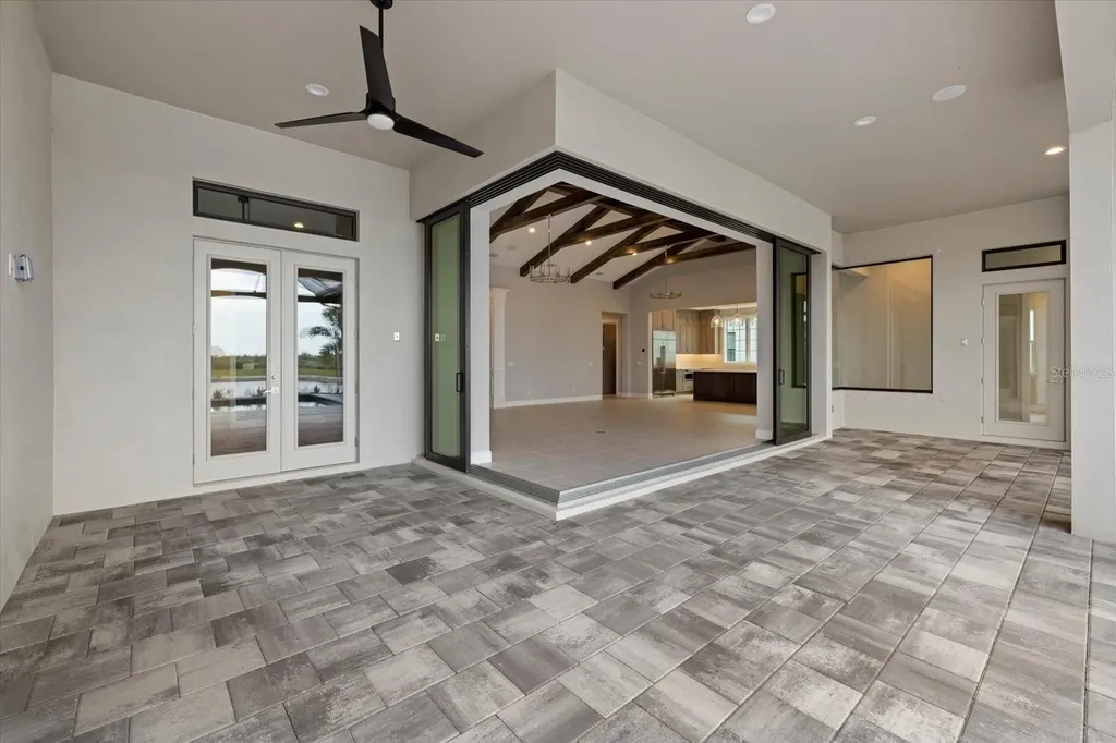 9241 Starry Night Avenue Sarasota FL 34241