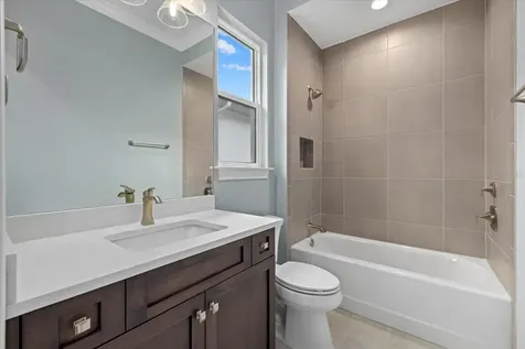 9241 Starry Night Avenue Sarasota FL 34241