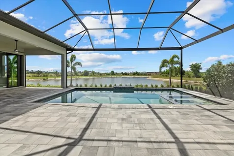 9241 Starry Night Avenue Sarasota FL 34241