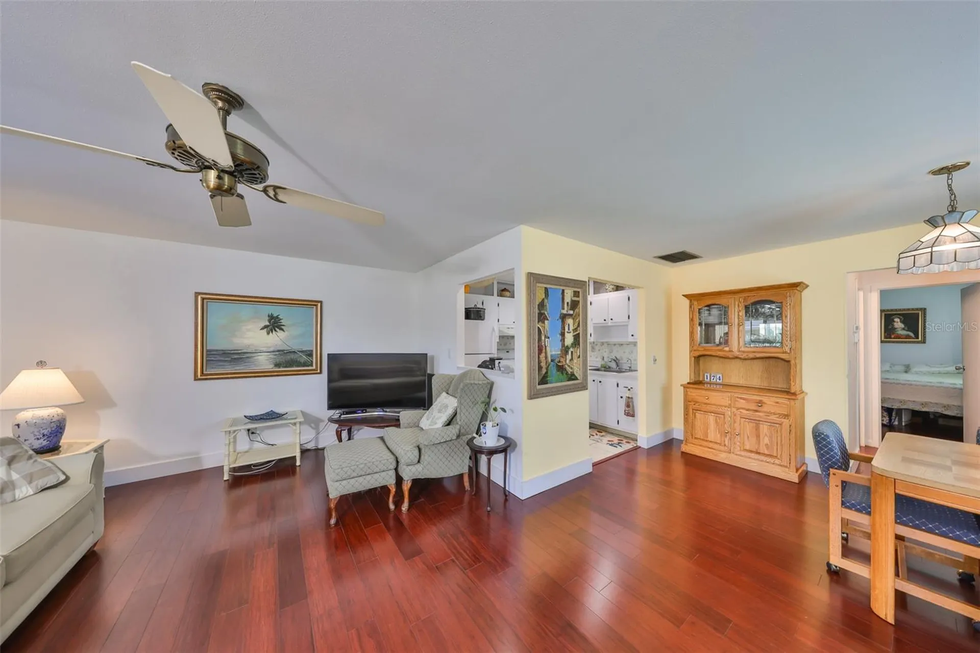 2202 Clubhouse Drive Sun City Center FL 33573