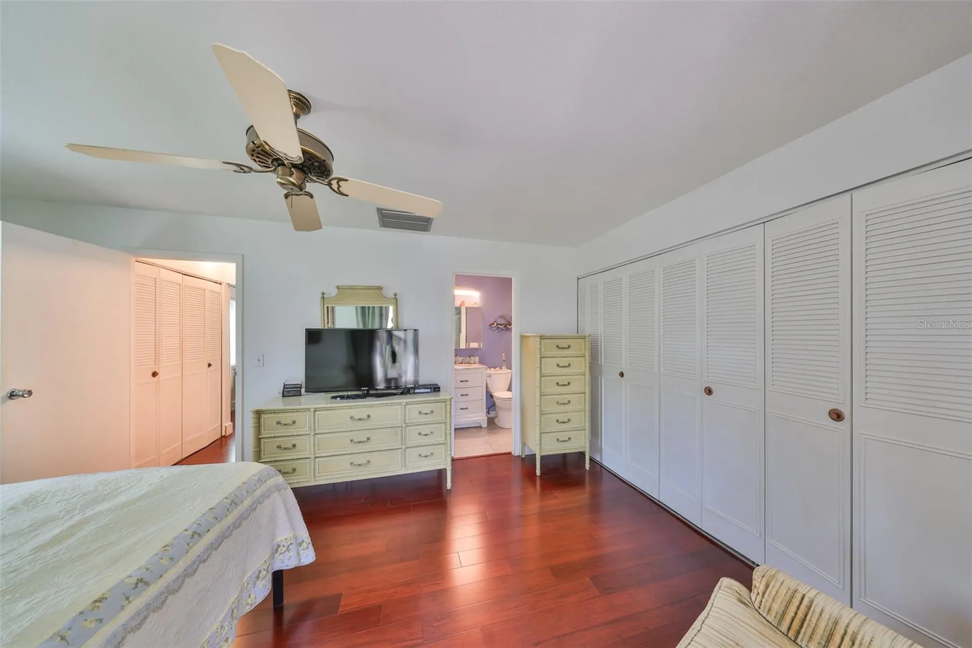 2202 Clubhouse Drive Sun City Center FL 33573