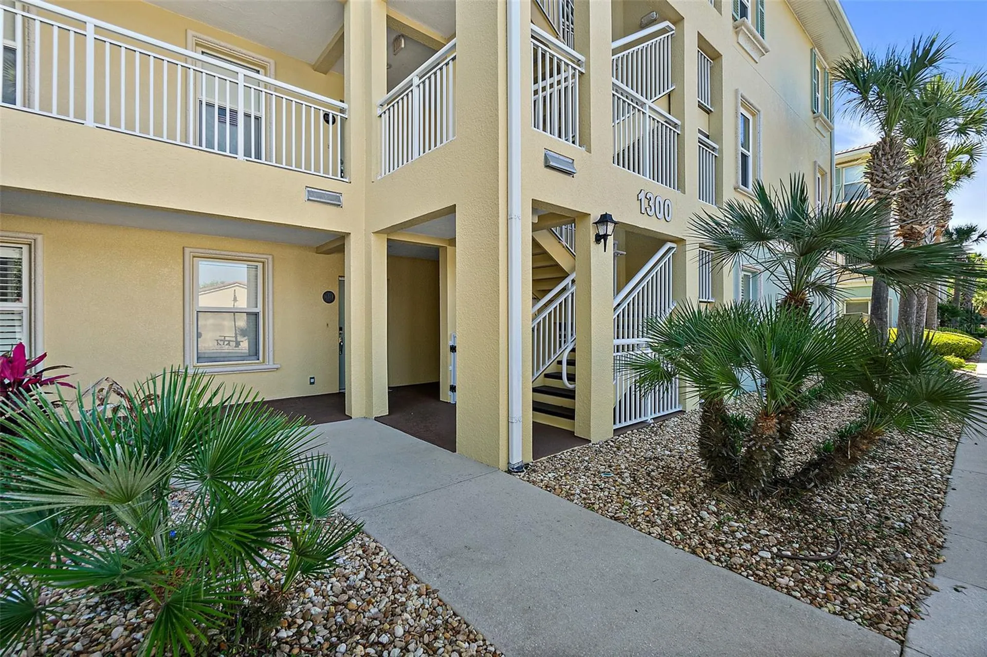 1300 Canopy Walk Lane Palm Coast FL 32137