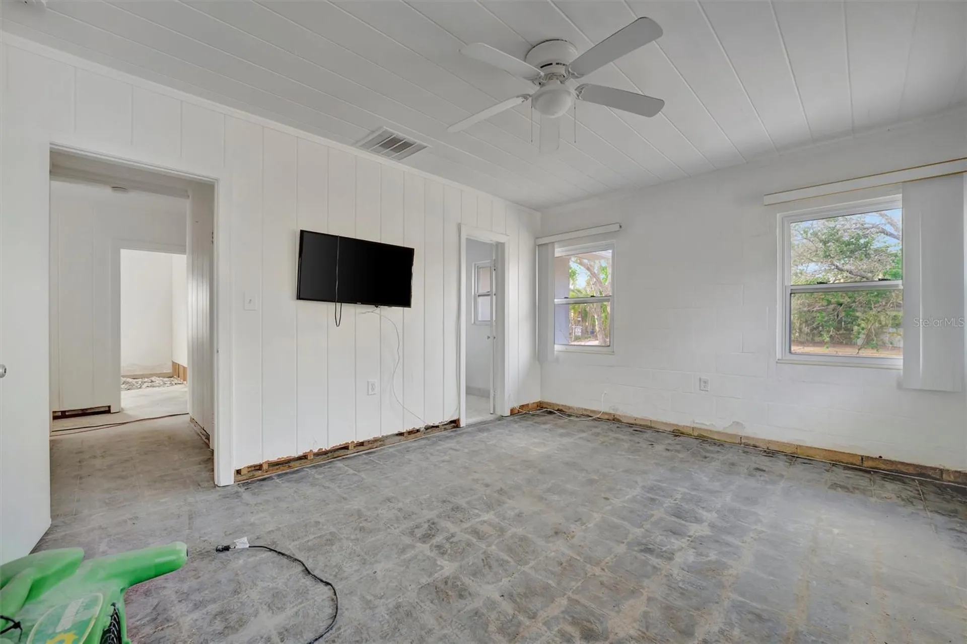 8555 Heron Lagoon Circle Sarasota FL 34242