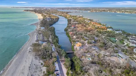 8555 Heron Lagoon Circle Sarasota FL 34242