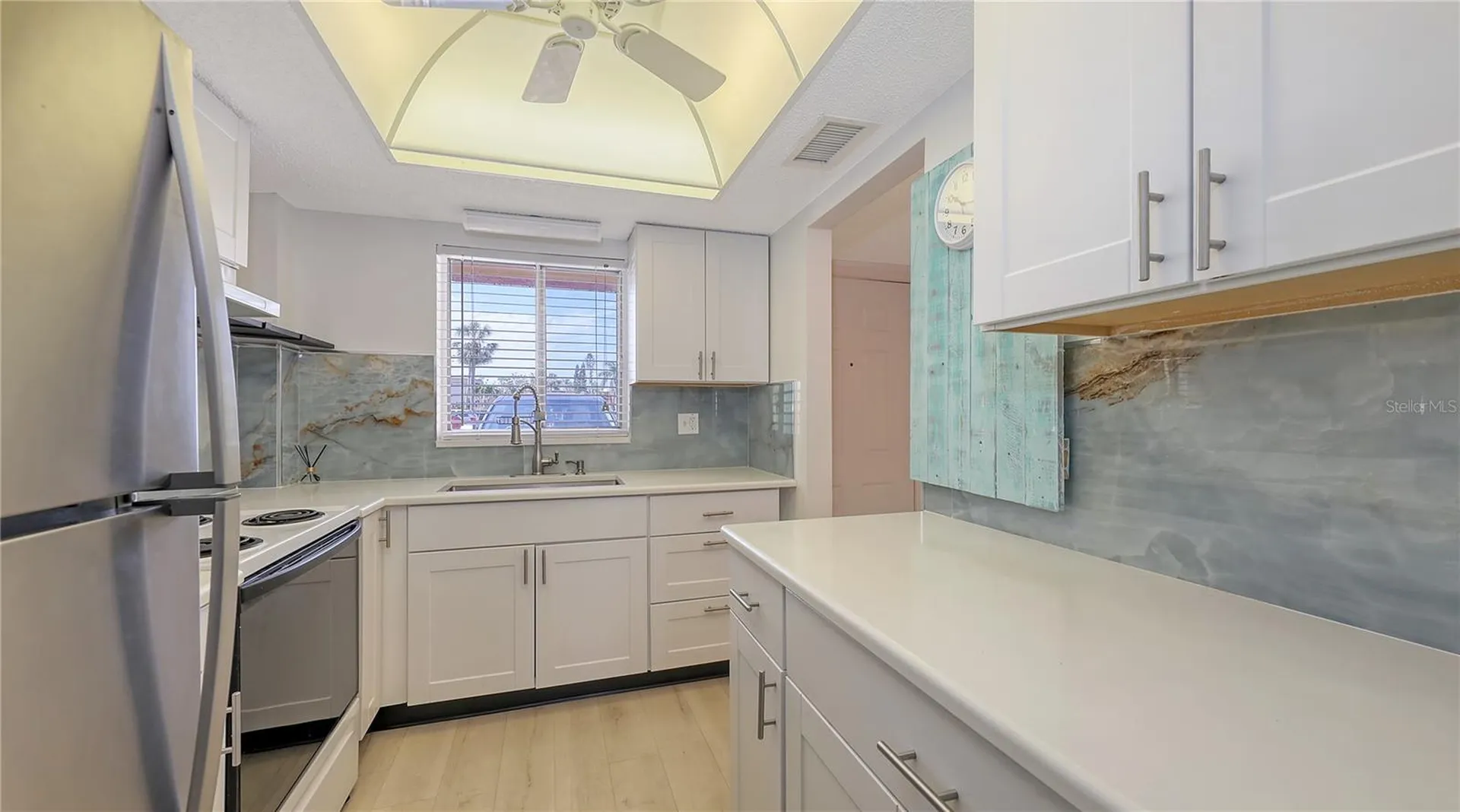 3845 Lake Bayshore Drive Bradenton FL 34205