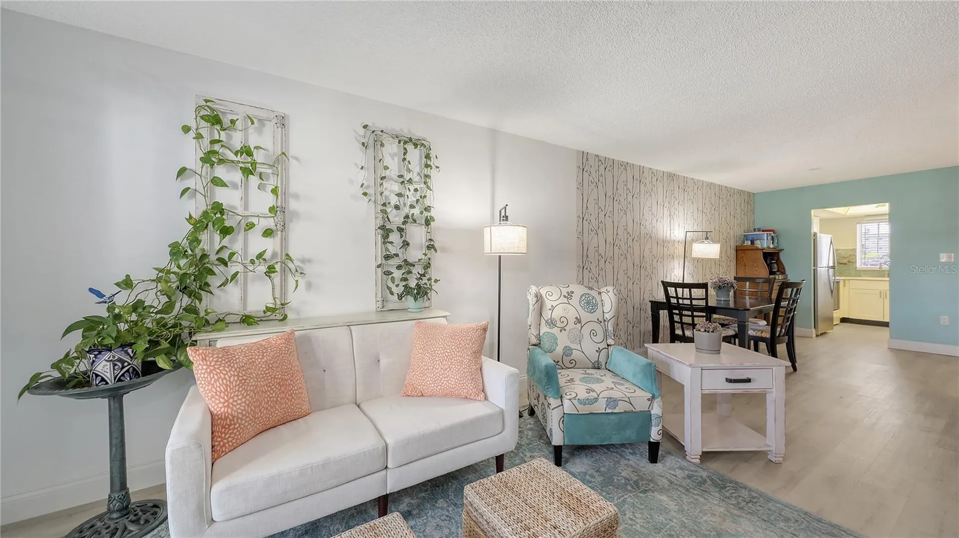3845 Lake Bayshore Drive Bradenton FL 34205