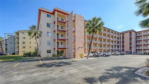 3845 Lake Bayshore Drive Bradenton FL 34205