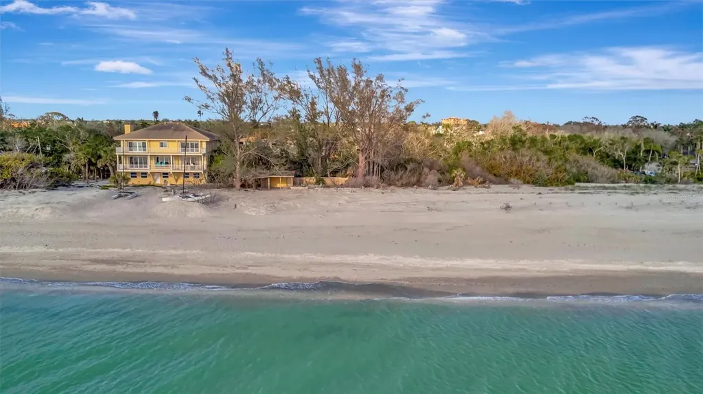 8555 Heron Lagoon Circle Sarasota FL 34242