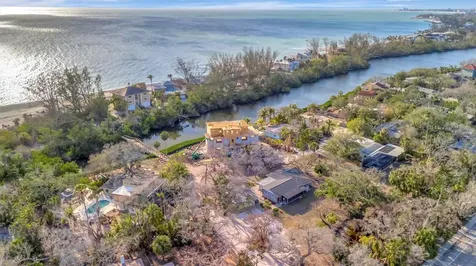 8555 Heron Lagoon Circle Sarasota FL 34242