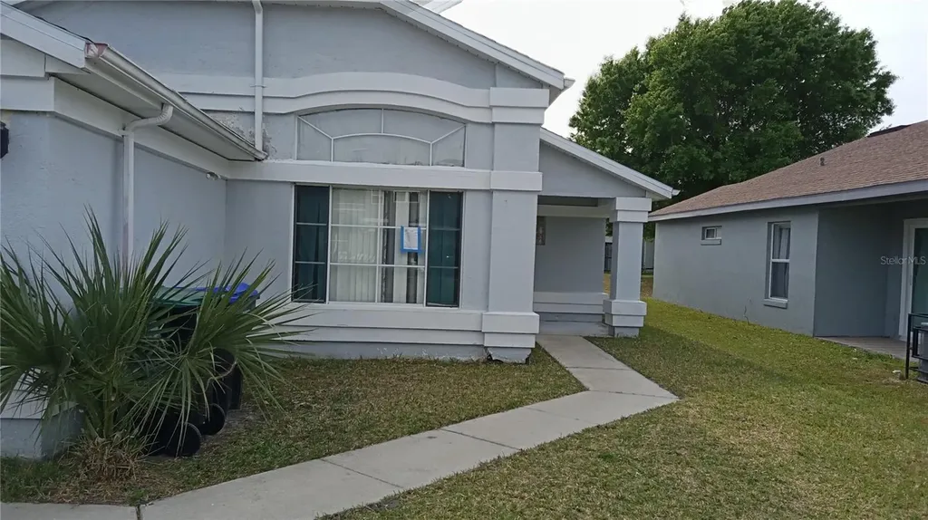 1484 Avleigh Circle Orlando FL 32824