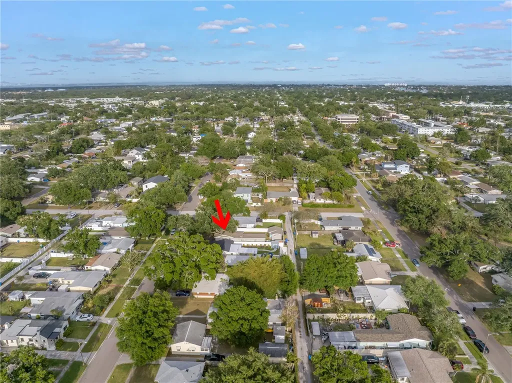 712 43rd Avenue N St Petersburg FL 33703