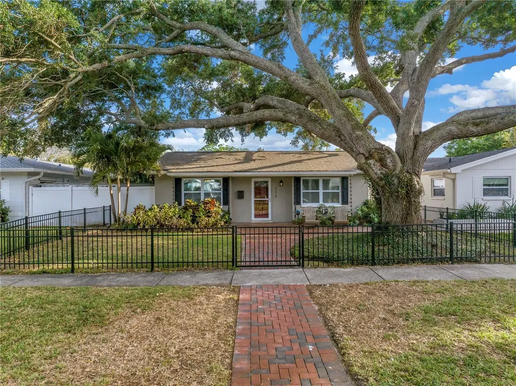 712 43rd Avenue N St Petersburg FL 33703