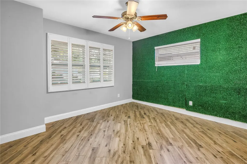 712 43rd Avenue N St Petersburg FL 33703