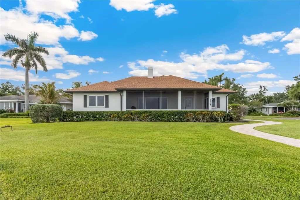 2305 Riverview Boulevard Bradenton FL 34205