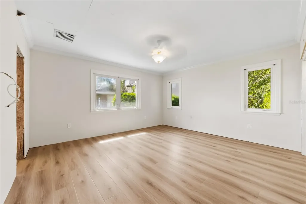 2305 Riverview Boulevard Bradenton FL 34205
