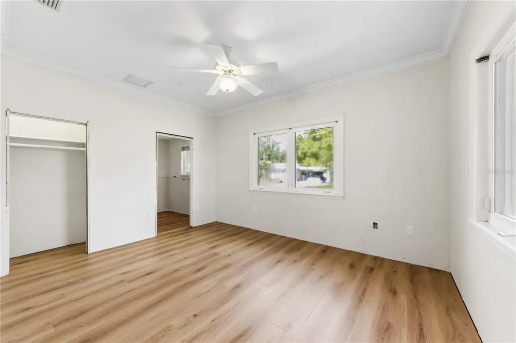 2305 Riverview Boulevard Bradenton FL 34205