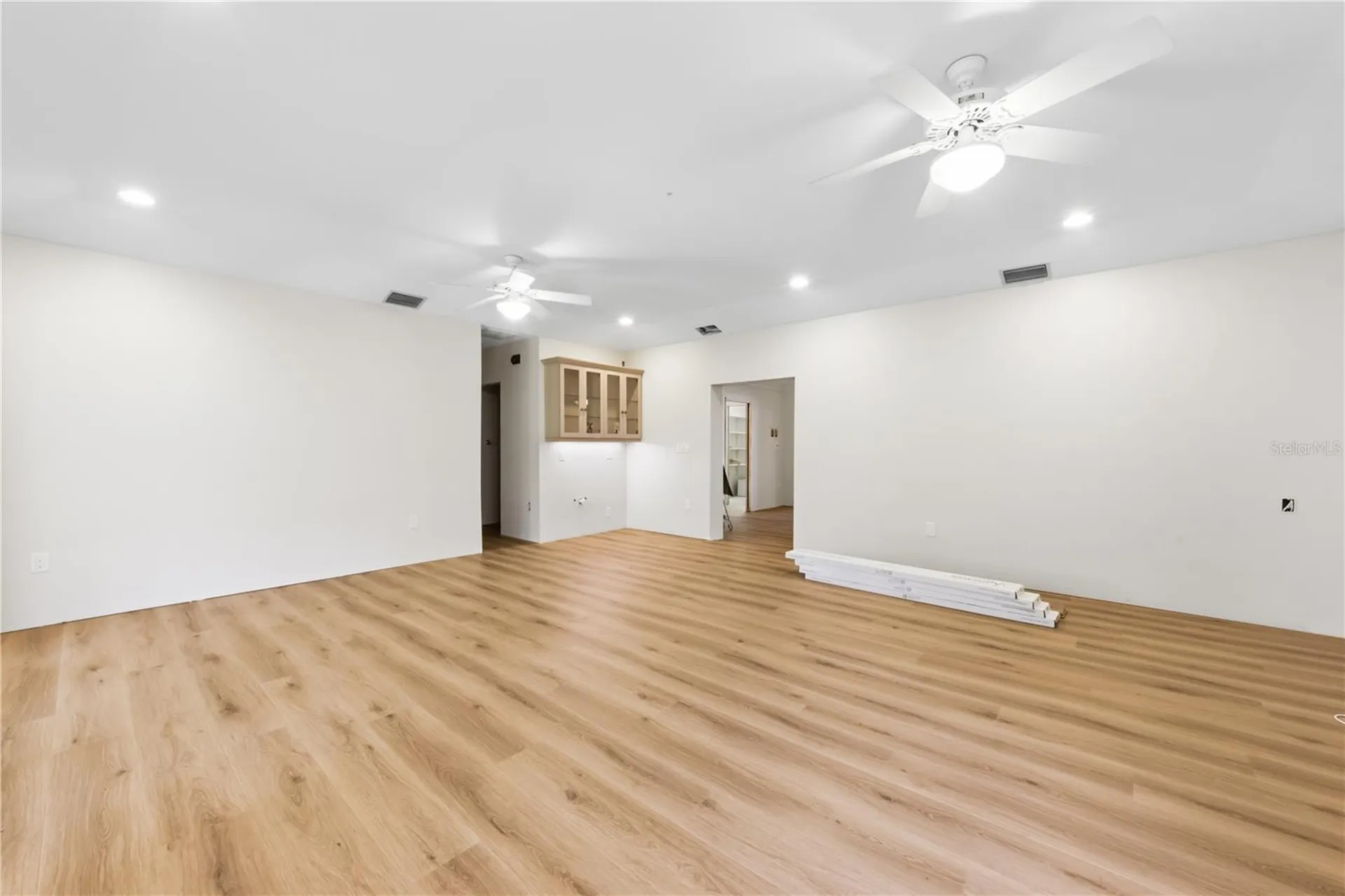 2305 Riverview Boulevard Bradenton FL 34205