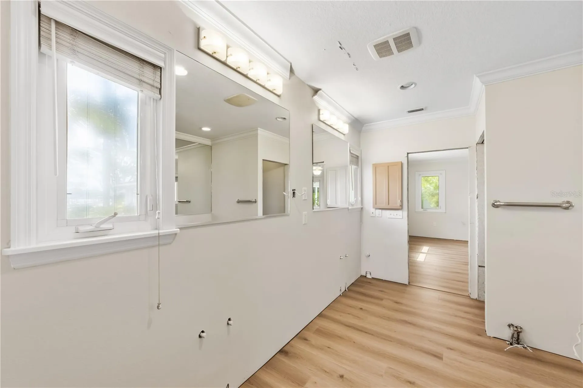 2305 Riverview Boulevard Bradenton FL 34205