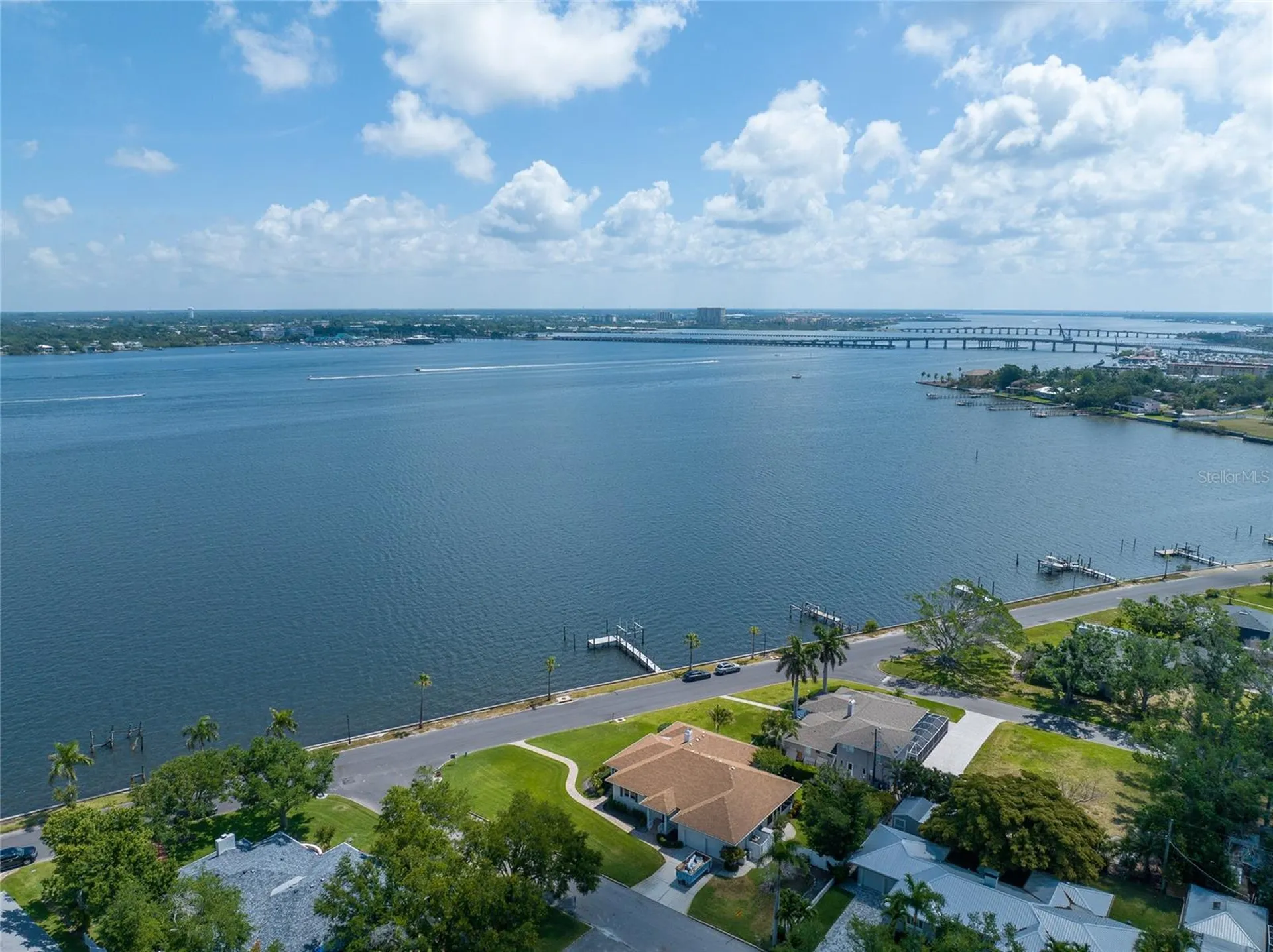 2305 Riverview Boulevard Bradenton FL 34205