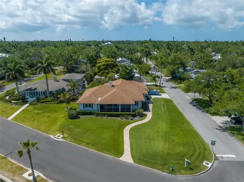 2305 Riverview Boulevard Bradenton FL 34205