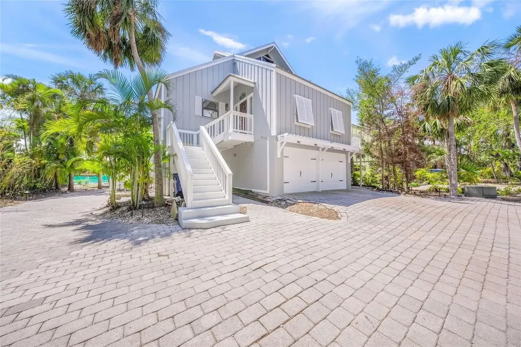 1256 Riegels Landing Drive Sarasota FL 34242