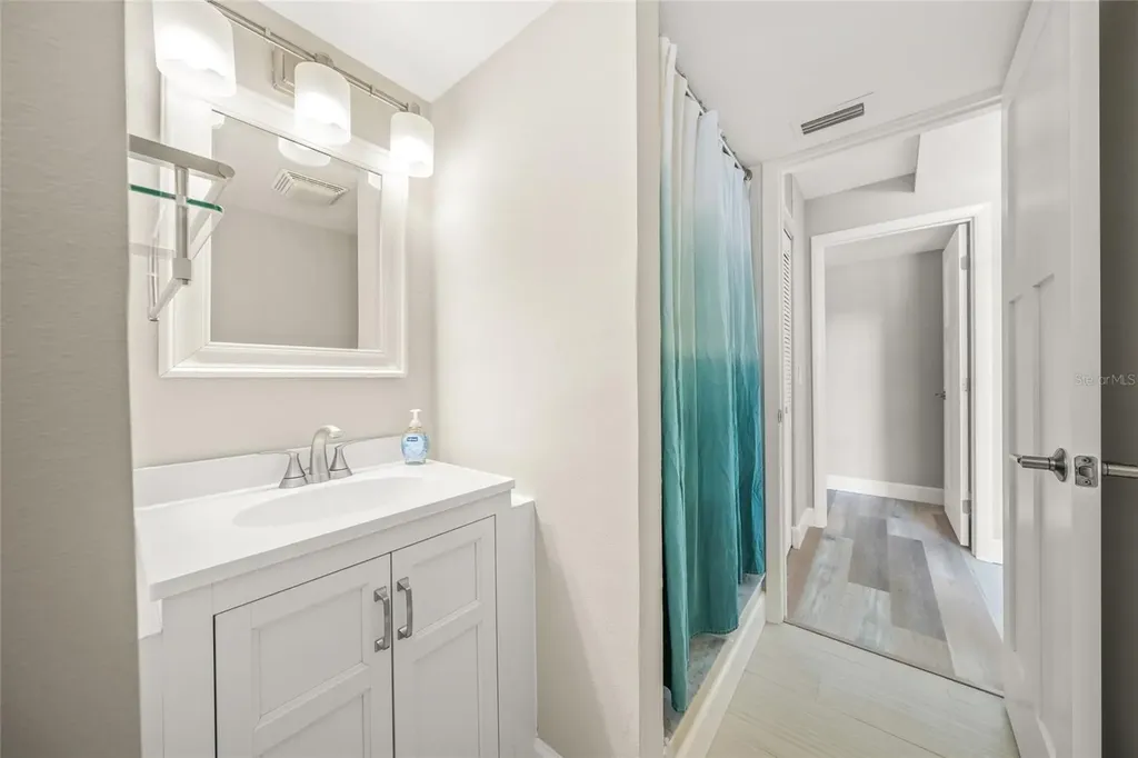 1256 Riegels Landing Drive Sarasota FL 34242
