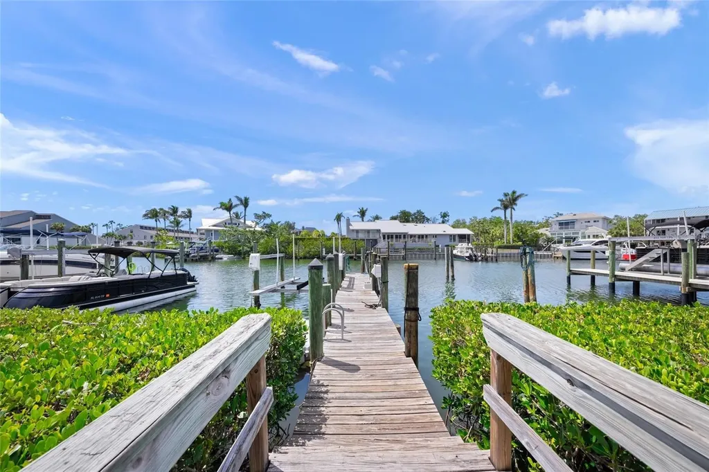 1256 Riegels Landing Drive Sarasota FL 34242