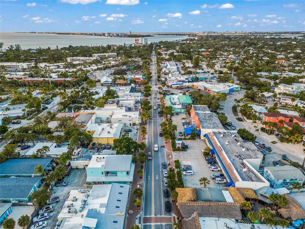 1256 Riegels Landing Drive Sarasota FL 34242