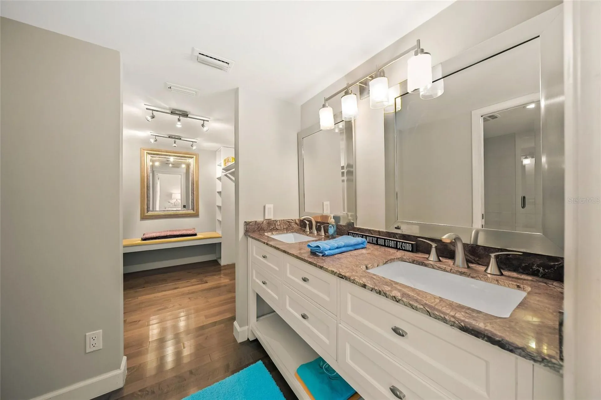1256 Riegels Landing Drive Sarasota FL 34242