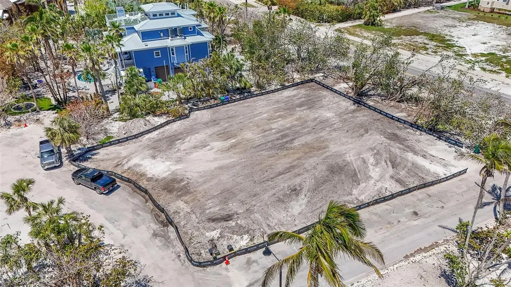 Longboat Key FL 34228