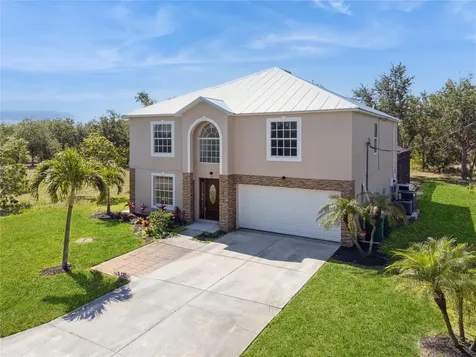 14319 Morristown Avenue Port Charlotte FL 33981