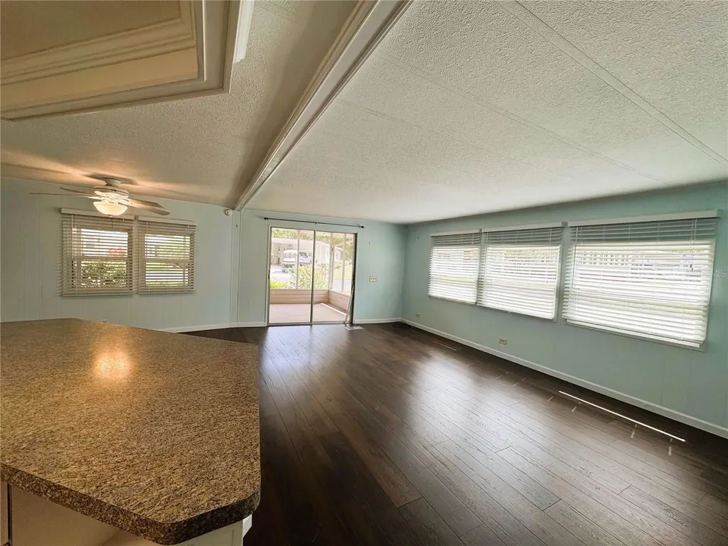 139 Royal Palm Drive Leesburg FL 34748