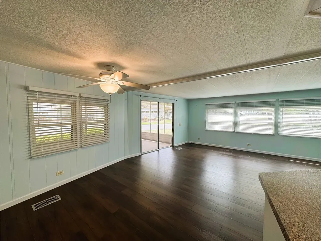 139 Royal Palm Drive Leesburg FL 34748