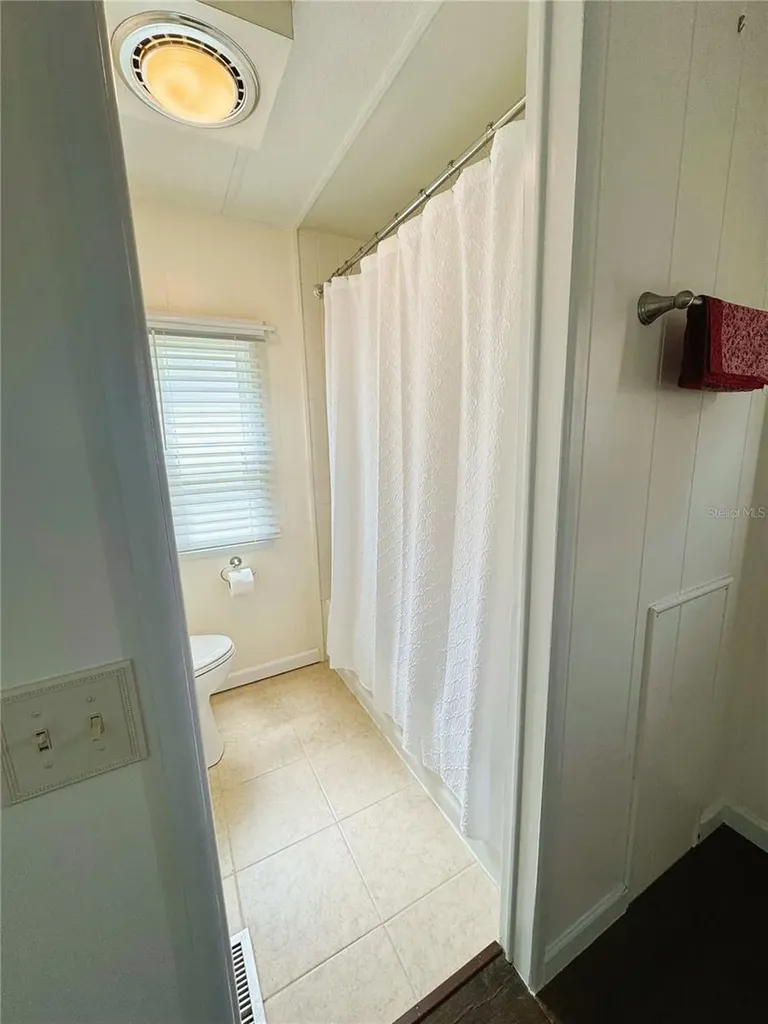 139 Royal Palm Drive Leesburg FL 34748