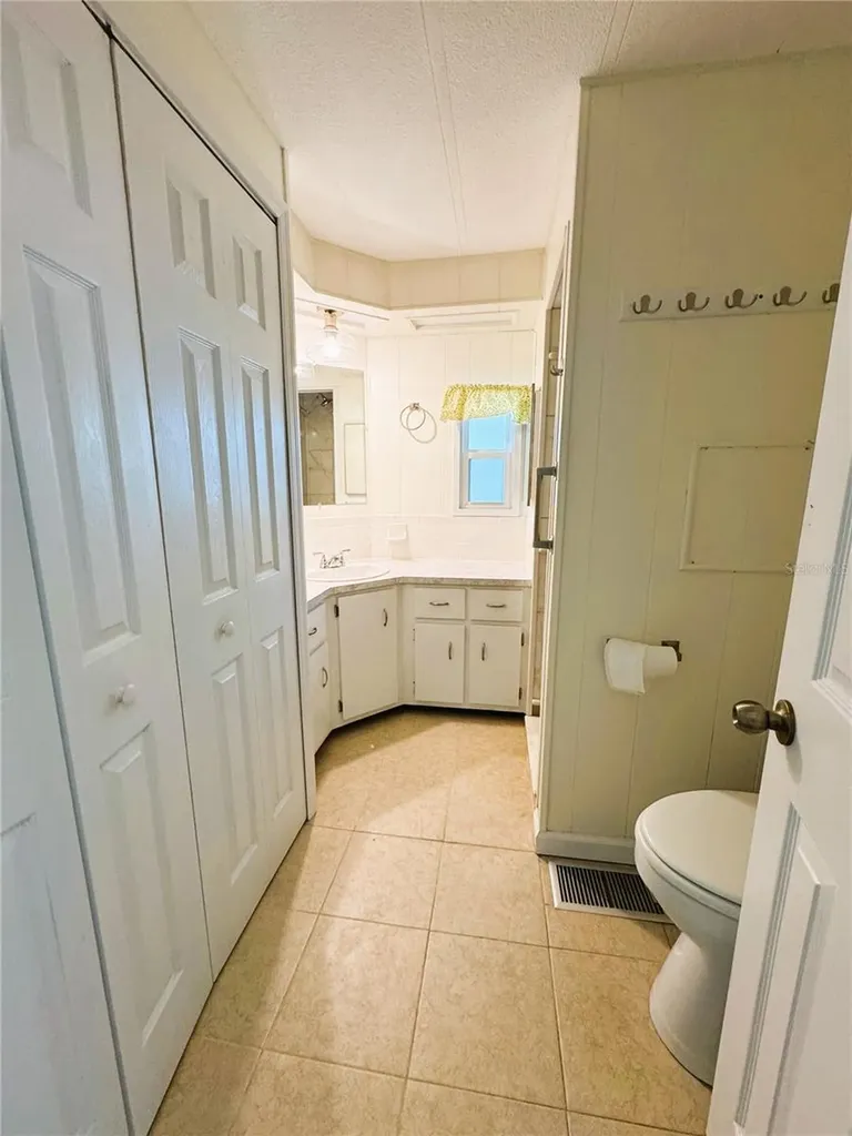 139 Royal Palm Drive Leesburg FL 34748