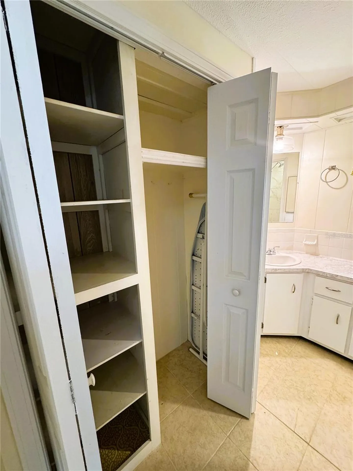 139 Royal Palm Drive Leesburg FL 34748