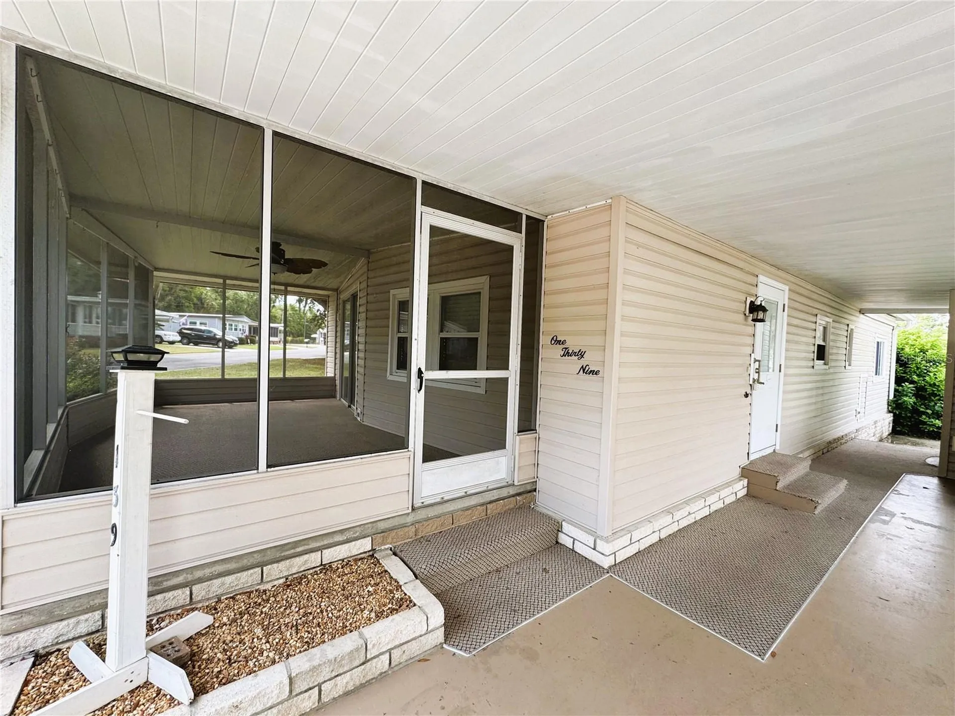 139 Royal Palm Drive Leesburg FL 34748