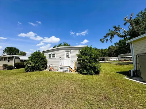 139 Royal Palm Drive Leesburg FL 34748